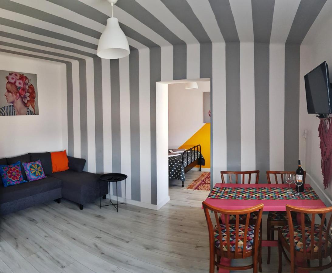 Art Apartament Ustrzyki Dolne Luaran gambar
