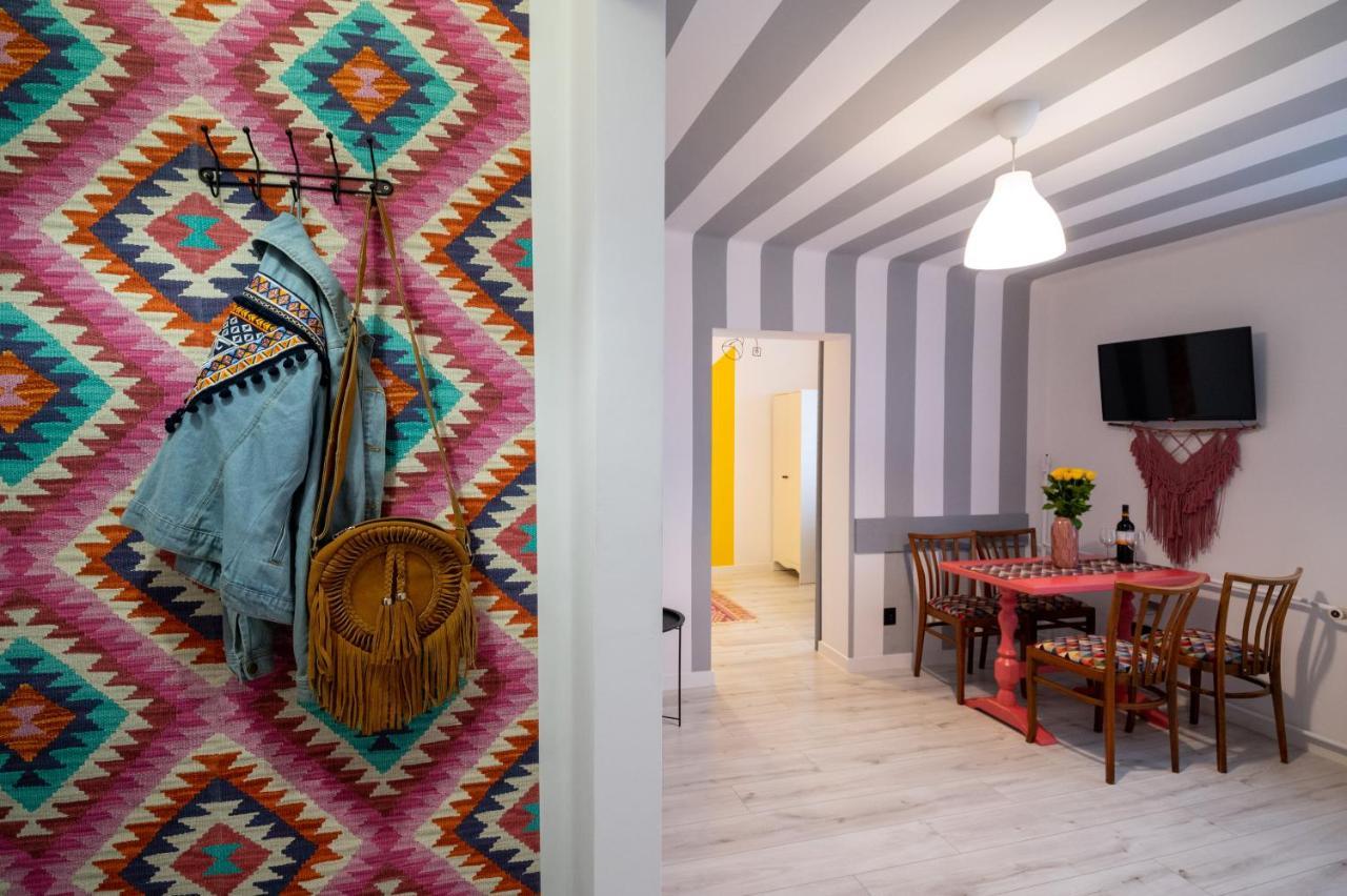 Art Apartament Ustrzyki Dolne Luaran gambar